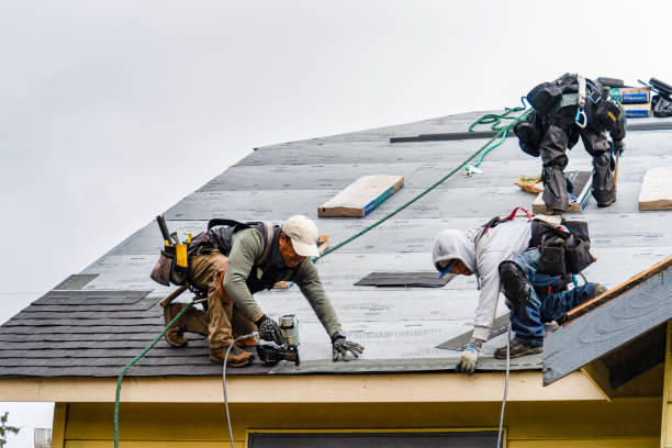 Professional Flat Roof Repair technician working in Redding, CT